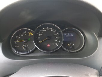 Renault Fluence 2011 1.5 dci 81kw - 11