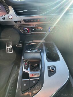 AUDI SQ7 4.0TDI  7 místné - 11