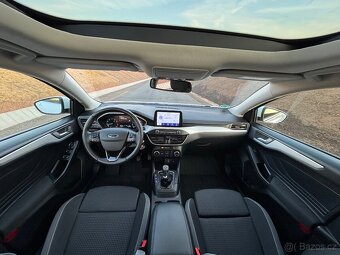 Ford Focus - 11