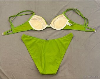 Tanga vel. M podprsenka 75/B 3+1 ZDARMA - 11