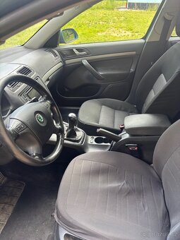 Škoda Octavia 2 Kombi 2.0 TDI 103 kW - platí do smazání - 11