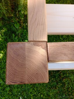 Dubová manželská postel - 11