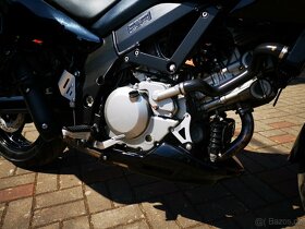 Suzuki DL650 V-Strom - 11