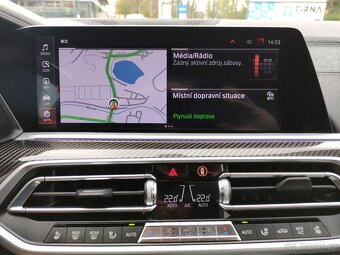 BMW X5 40i xDrive Mpaket HUD LASER KARBON KAMERA TAŽNÉ - 11