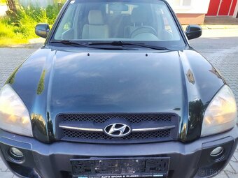Hyundai Tucson 2.0 CRDi aj benzín- diely - 11