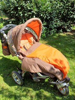 Kočárek JANÉ - 11