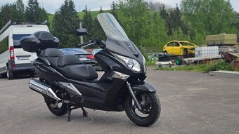 Honda FJS 400D silver wing  r.v.2010 - 11