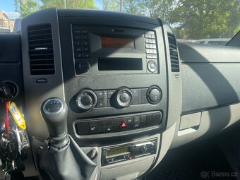 Mercedes Sprinter 319 3,0CDi 140kW - 11
