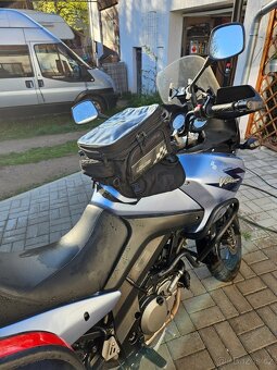 Suzuki V-Strom 650, r. v. 2006 - 11