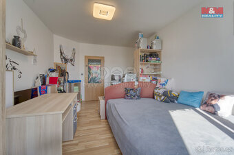 Prodej bytu 3+1, 90 m², Město Touškov, ul. Partyzánská - 11