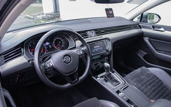 Volkswagen Passat Variant 2.0TDI 110kW BMT DSG automat - 11