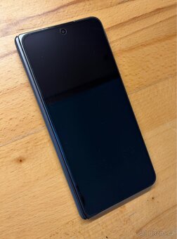 Supertenký skládací Oppo Find N5 16GB/512GB - 100% baterie - 11