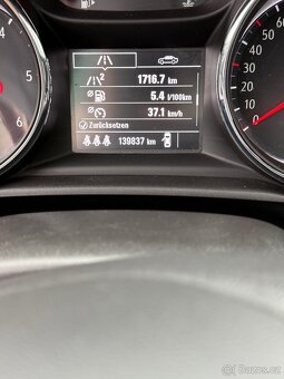 Opel Astra - 11