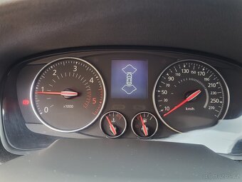 Renault Laguna III 2.0dCi 127kW 4Control - REZERVACE - 11