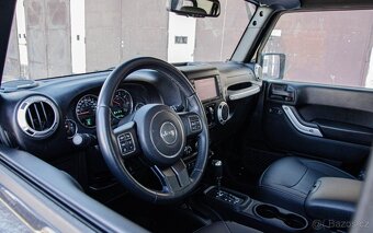 Jeep Wrangler 2.8 CRD Rubicon A/T, 147kW, A5. - 11