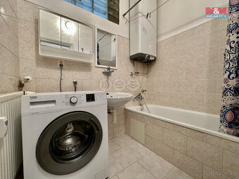 Prodej bytu 3+1, 80 m², Klatovy, ul. Masarykova - 11