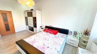 Prodej rodinné domy, 370 m2 - Znojmo - Oblekovice - 11