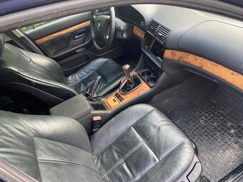 Bmw e39 528i - 11