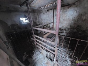 Prodej podílu 1/2 rodinné domy, 180 m2 - Radostná pod Kozáko - 11