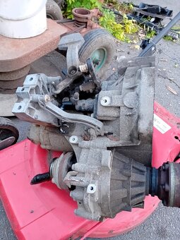 SKODA VW AUDI-MOTOR 1.8TSI 118KW - 11