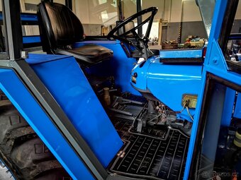 Gumová rohož Zetor 5511, 5611, 5711, 5745, 6711, 6745 ,6911. - 11