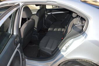 Škoda Octavia II krátká 1.8TSI 118kW 11/11 klima - 11