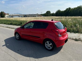 Hyundai i20 1.4i 16V Style A/T - 11