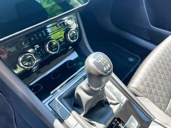 Škoda Superb 3 1.4 TSI 4x4 - 11