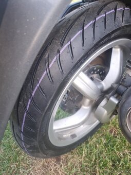Aprilia Scarabeo 200IE Light - 11