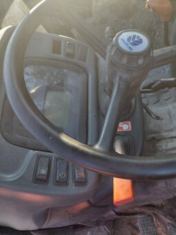 New Hollad TN75V - 11
