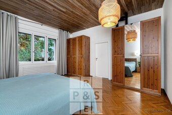 Prodej bytu 3+1 98 m² + zahrada 591  m², Praha - Smíchov - 11