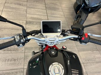 Jawa Geeny 400 2025 - 11