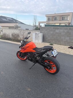 KTM 990 DUKE 2024 - 11