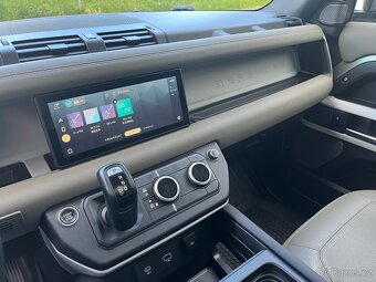 Land Rover Defender X 90 P400 - 11