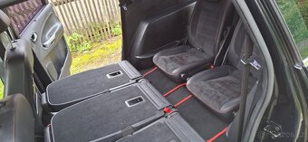 Ford S-max, 2.2 TDCI, TITANIUM S,147 KW,7 míst,webasto,tažné - 11