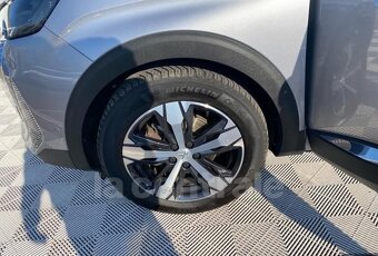 PEUGEOT 3008 II (2) BlueHDi 130 S&S ALLURE 04/2022 - 11