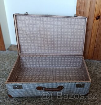 Kufry, retro, staré - 11