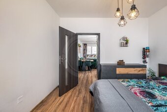 PRODEJ BYTU 3+1 S BALKONEM, LHENICKÁ, ČESKÉ BUDĚJOVICE - 11