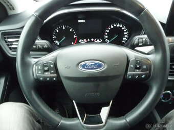 Ford Focus 1.5 TDCi 88 kw Titanium plus po prvním majiteli - 11