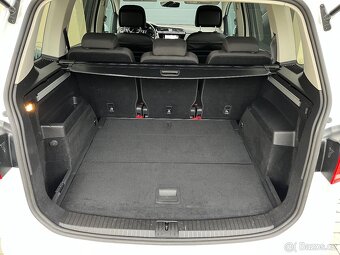 VW Touran 2.0TDi 2020 - 11