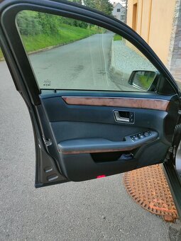 Mercedes-Benz, kombi, E250CDI 4matic elegance 150kW - 11