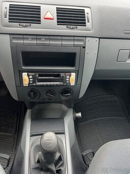 Škoda Fabia 1.4 - 11