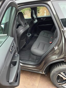 Volvo XC60 2.0 B4 145kW - 11