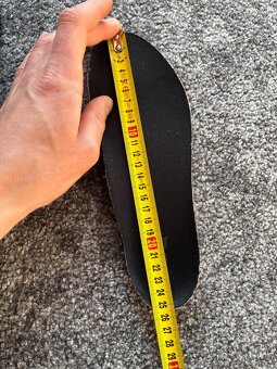 On Running, model Cloud 5 WP, velikost 39.... - 11