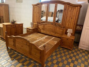 KOMPLETNÍ DŘEVĚNÁ LOŽNICE JITONA NATUR ART - 11