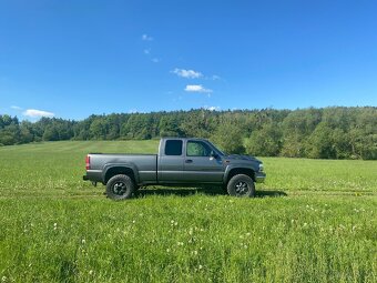 Chevrolet Silverado - 11