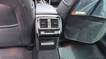 Škoda Superb Combi webasto - 11