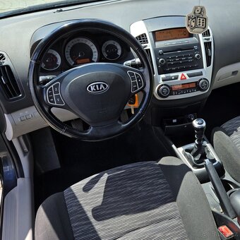 KIA CEED COMBI 1,6 16v 2009 AUTOKLIMA, REZERVACE - 11