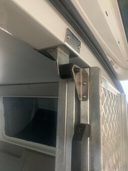 VOLKSWAGEN TRANSPORTER T6/T5 - 11
