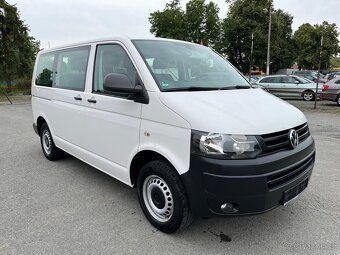 VW TRANSPORTER T5 2.0 TDi SERVISNÍ KNIHA 9.MÍST - 11
